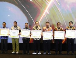 Konfrensi Nasional Wabup Andi Akmal Terima Sertifikat Penghargaan Ecological Fiscal Transfer