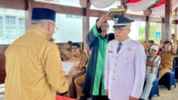 Bupati Burhanuddin Lantik Penjabat Kades Tahi Ite Bombana