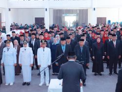 179 Pejabat Administrator dan Fungsional Pemkab Bombana Dilantik